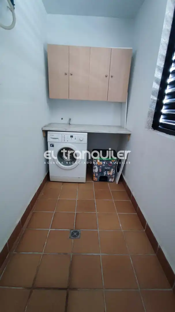 Flat for rent in Calle Tubas, Cuatro vientos