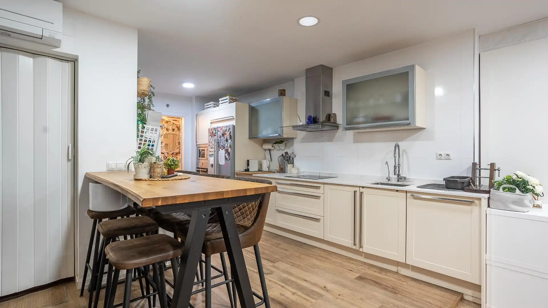 Kitchen of Planta baja for sale in  Almería Capital  with Air Conditioner, Terrace and Storage room