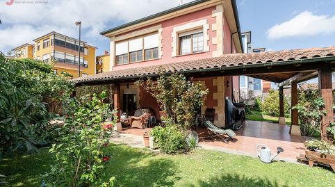 Foto 3 de Casa o xalet en venda a Avenida Fernandez Vallejo, 55, Tanos, Torrelavega