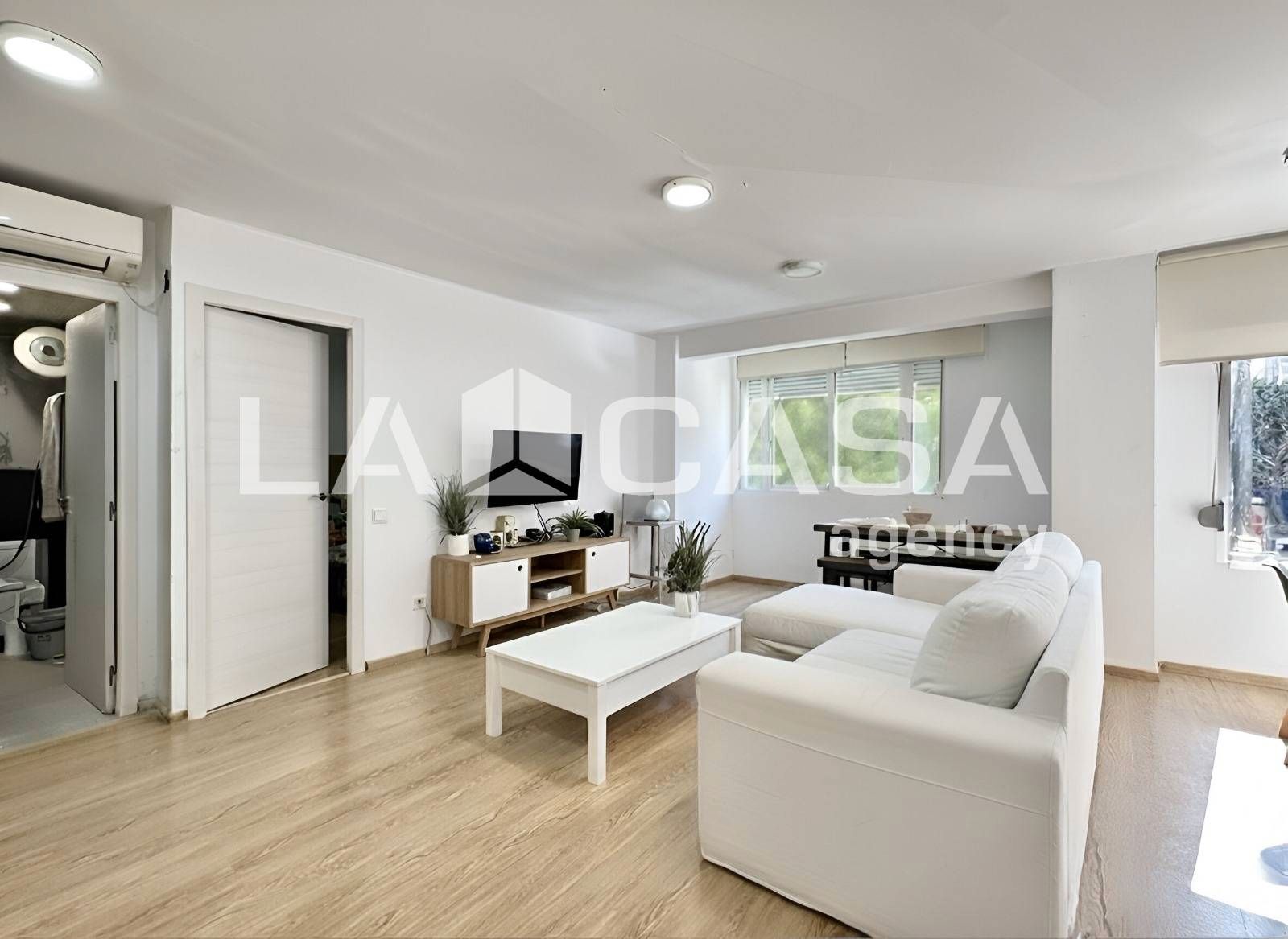 Flat for sale in  Valencia Capital