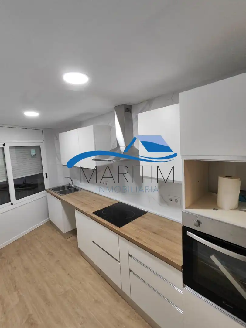 Flat with terrace for sale in Cami ral, imagen 7