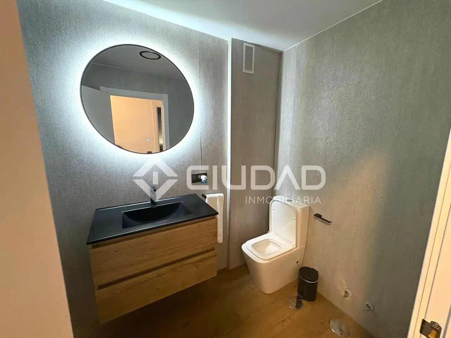 Bathroom of Flat for sale in Sanlúcar de Barrameda  with Furnished