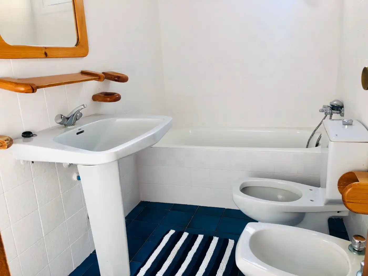Bathroom of Flat for rent in Elche / Elx  with Air Conditioner, Terrace and Furnished