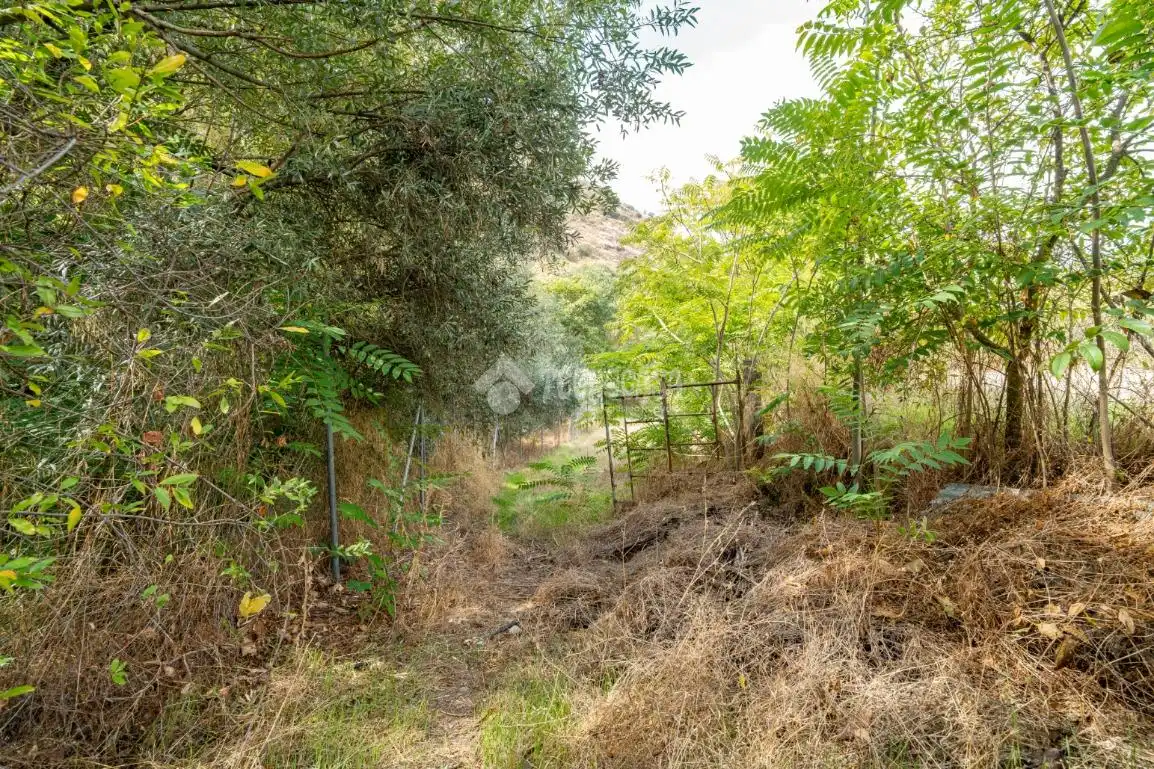 Terreno industrial en venta en Albaicín