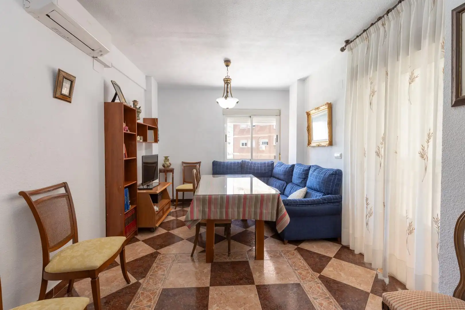 Sala de estar de Piso en venta en Granada con Terraza, Amueblado y Balcón