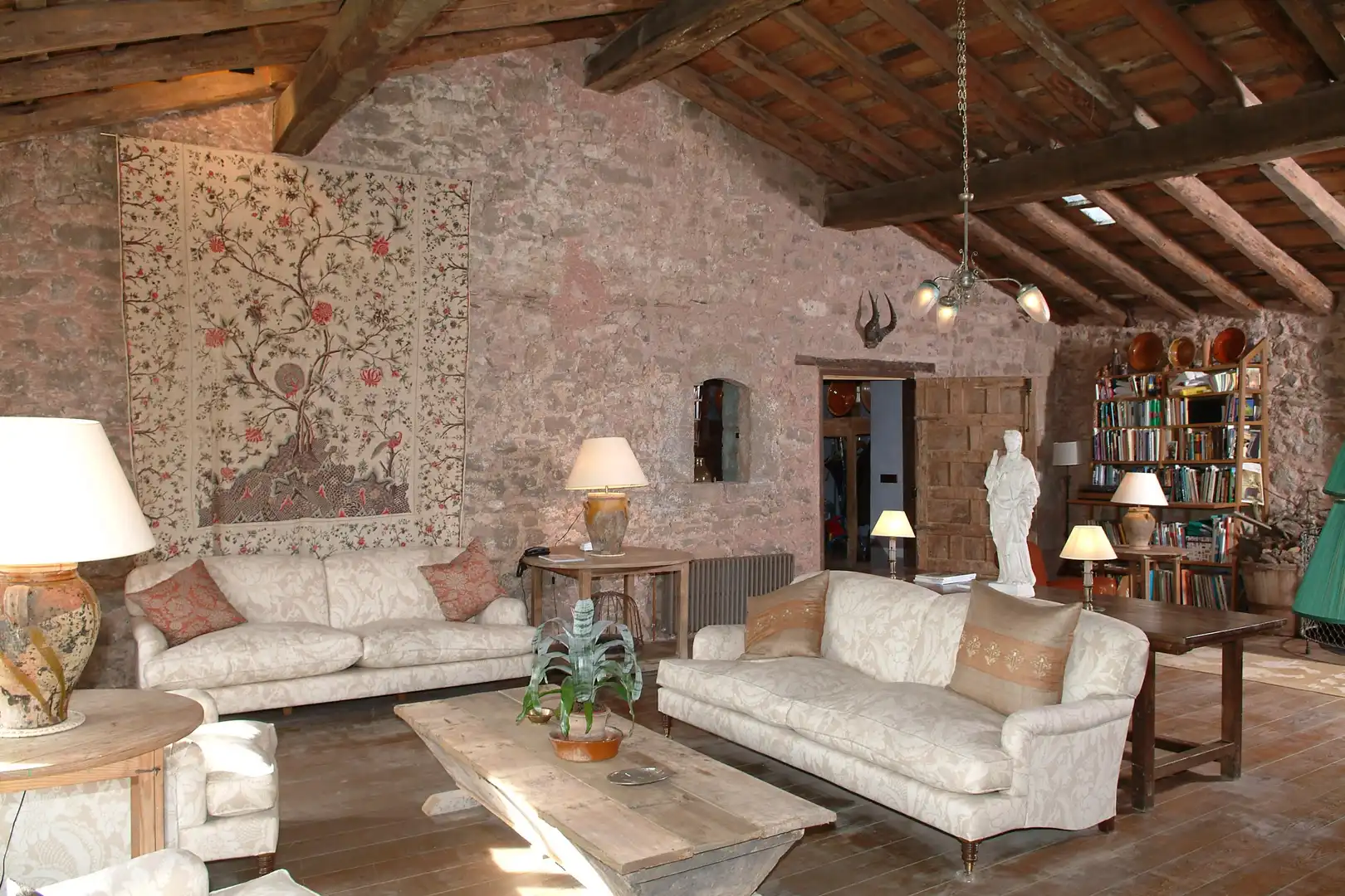 Sala de estar de Finca rústica en venta en Camprodon con Calefacción, Jardín privado y Terraza
