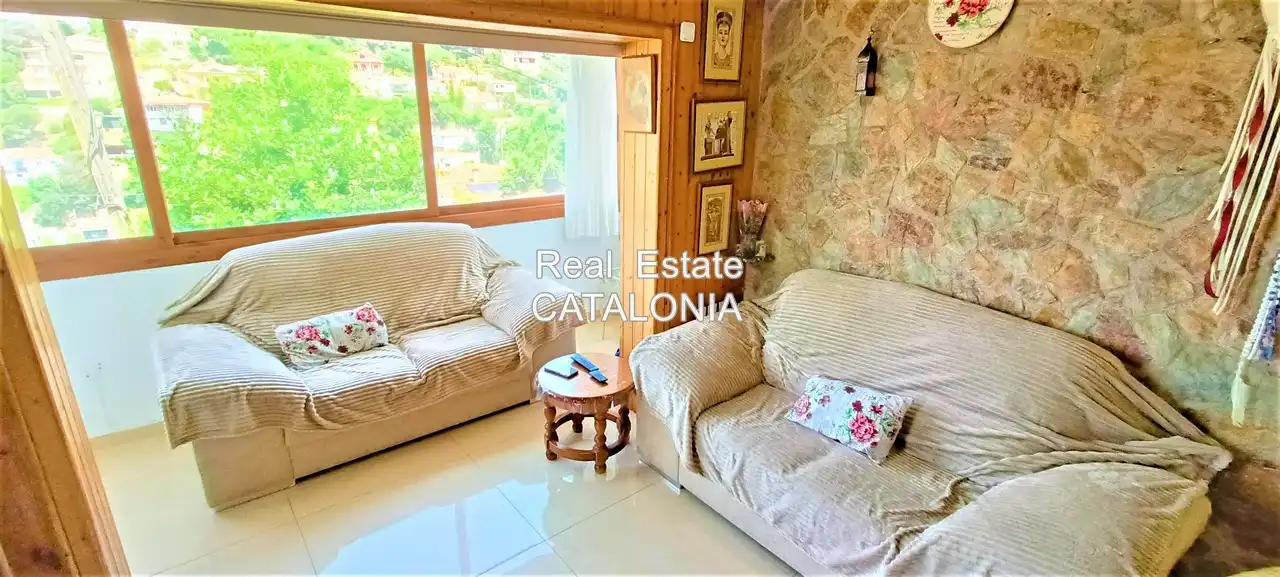 Vista exterior de Casa o xalet en venda en Lloret de Mar amb Calefacció, Jardí privat i Terrassa