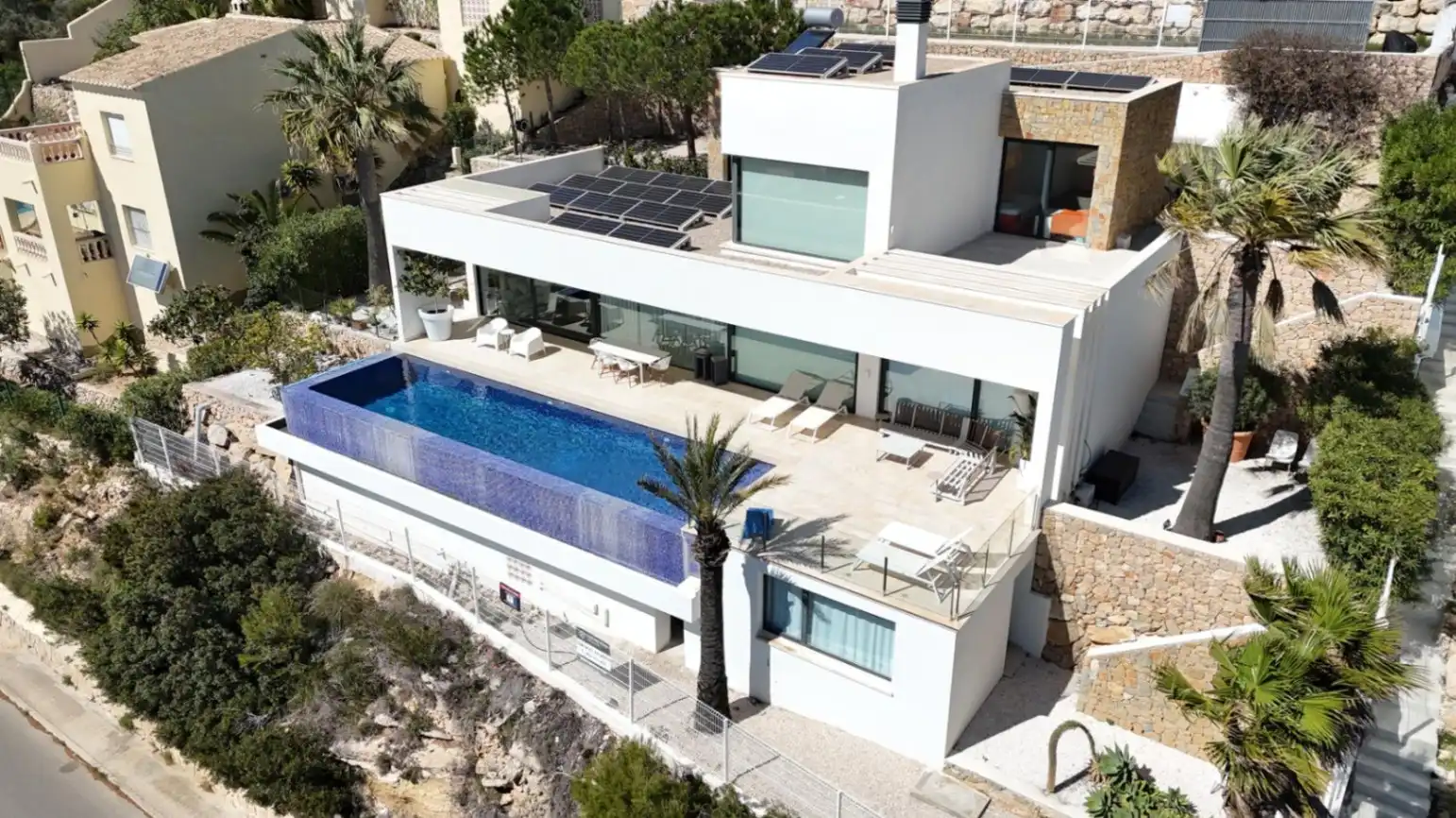 Villa con piscina in vendita a Cumbre del Sol, imagen 2