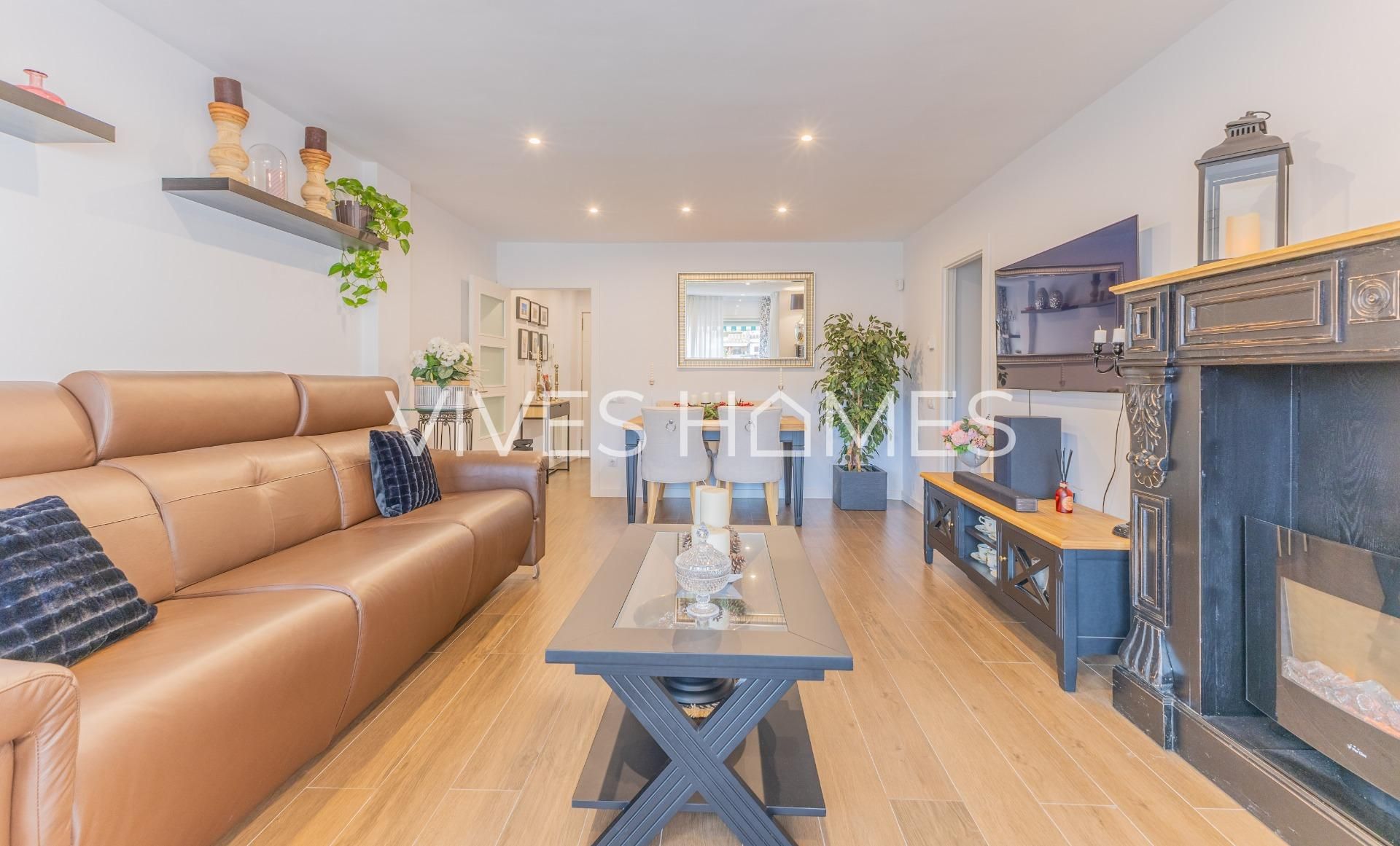 Living room of Flat for sale in Arenys de Mar  with Air Conditioner, Heating and Terrace