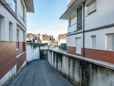 Einzelparkplatz zum Verkauf in Inmobiliaria - Barreda