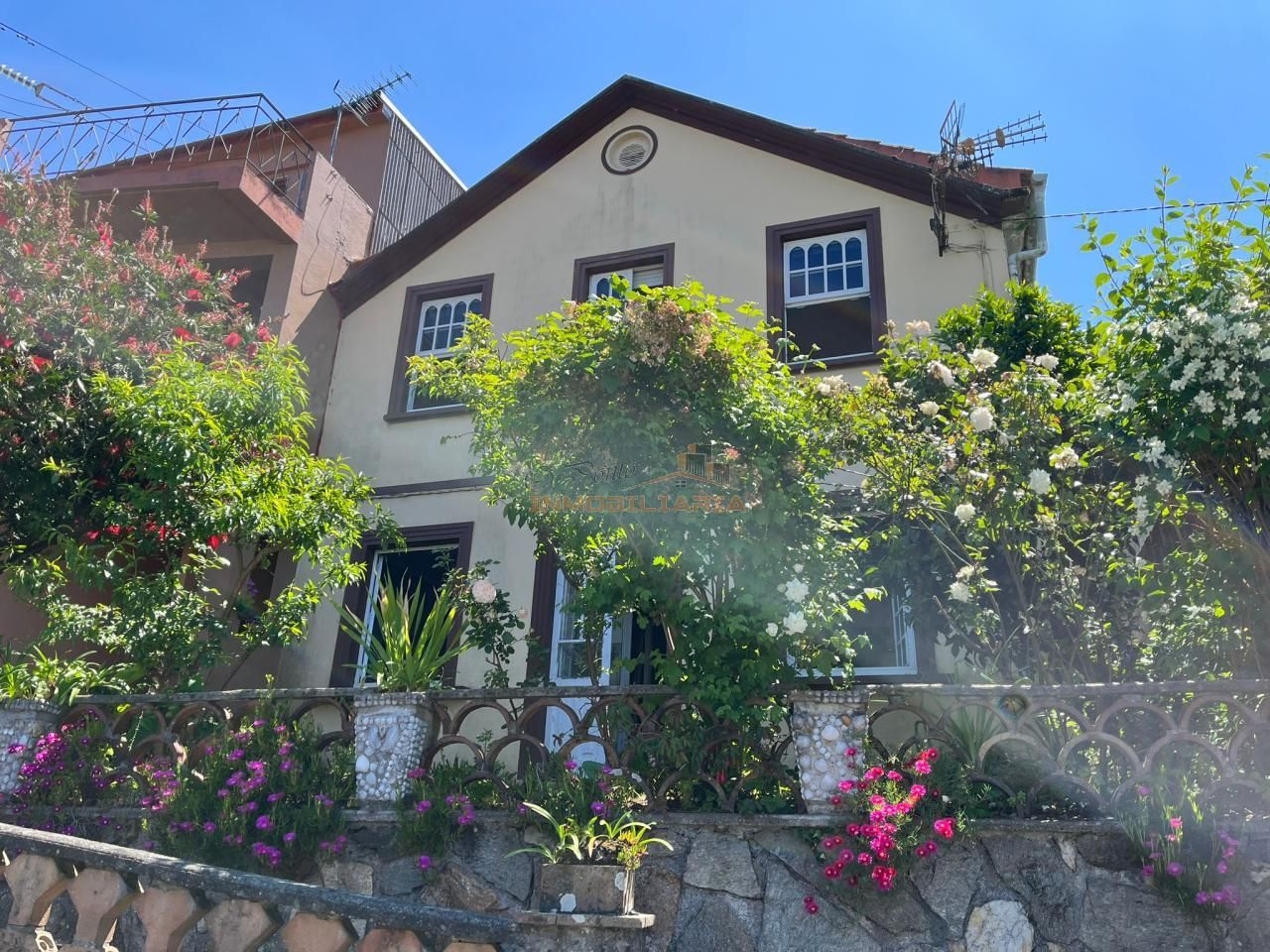 House or chalet for sale in Neda