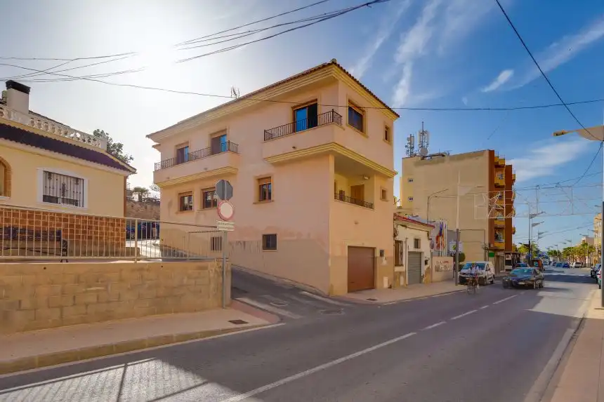Vista exterior de Casa adosada en venta en Rojales con Aire acondicionado, Terraza y Amueblado