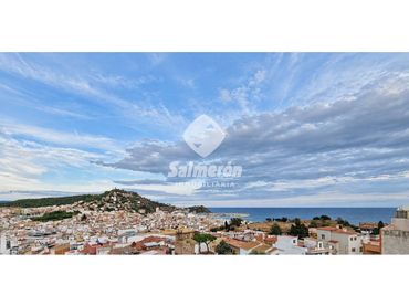 Piso con balcón en venta en Centre
