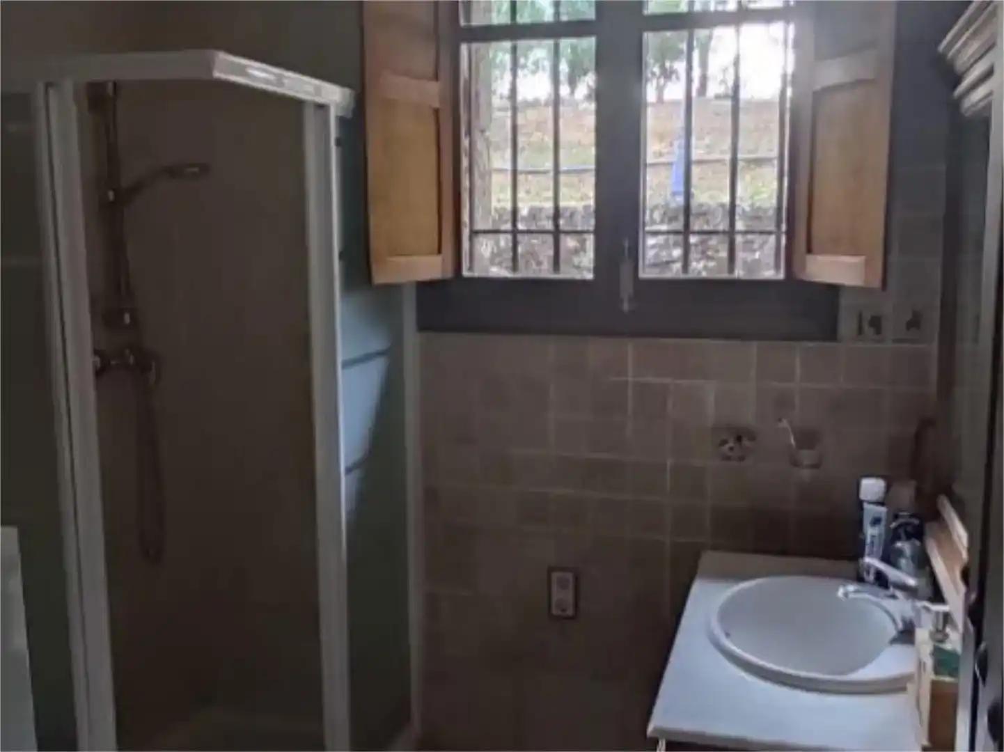 Baño de Piso en venta en Losar de la Vera con Jardín privado, Parquet y Trastero