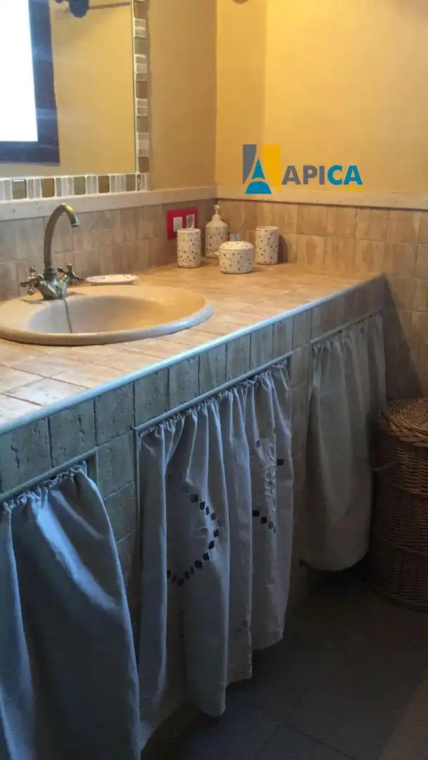 Bathroom of Houses for sale in Barbate  with Air Conditioner, Swimming Pool and Furnished