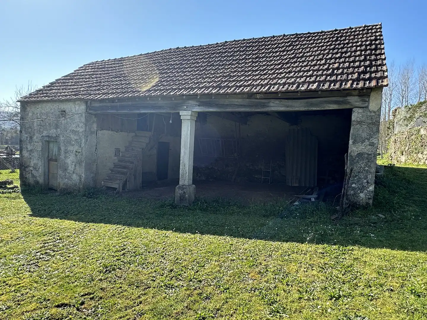 Vista exterior de Casa o xalet en venda en Teo amb Jardí privat