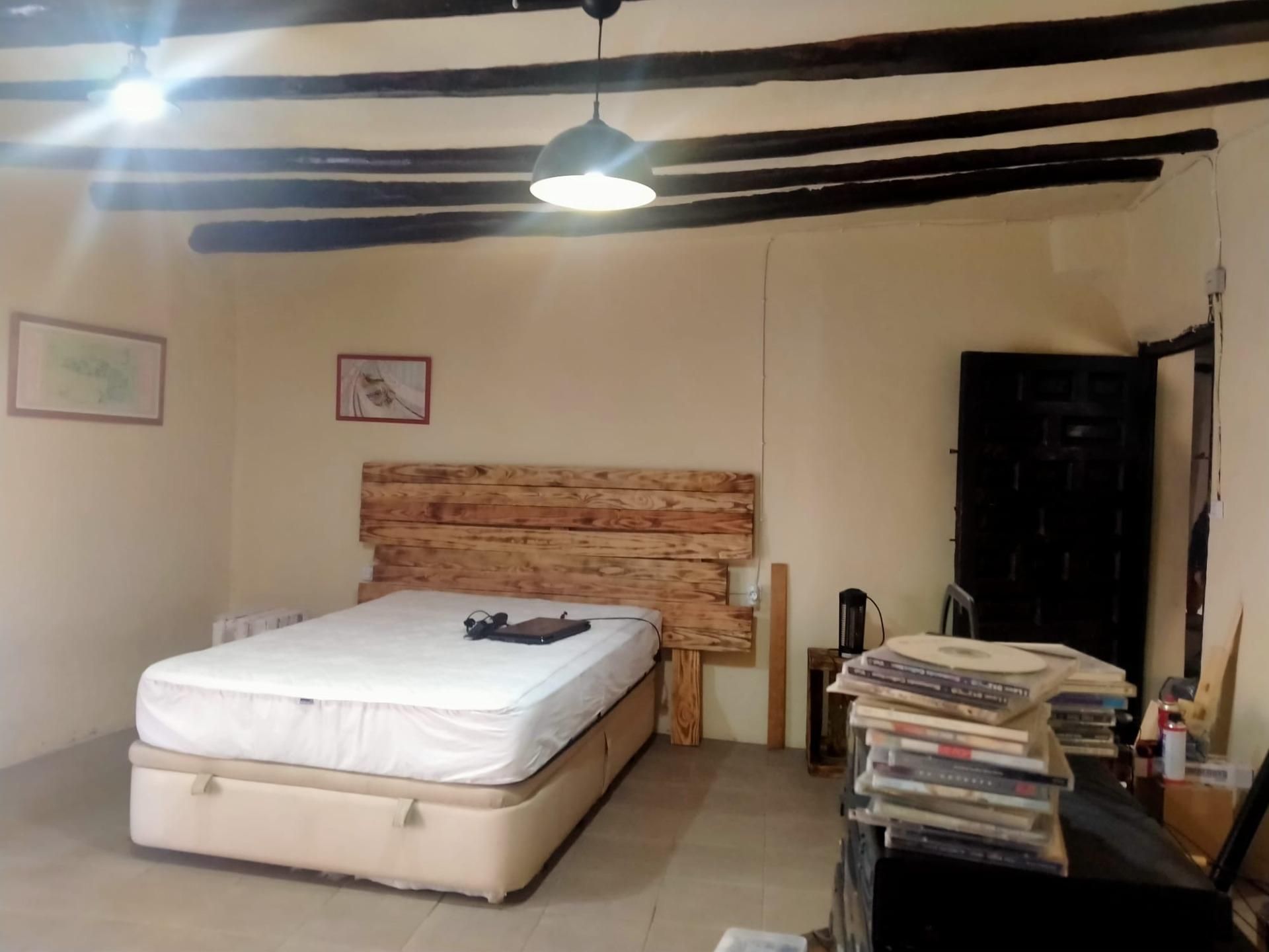 Dormitori de Casa o xalet en venda en Villafeliche amb Calefacció