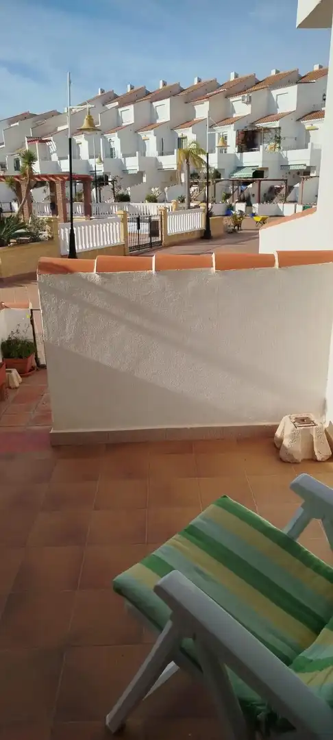Casa adosada en venta en Motril con Aire acondicionado, Terraza y Trastero