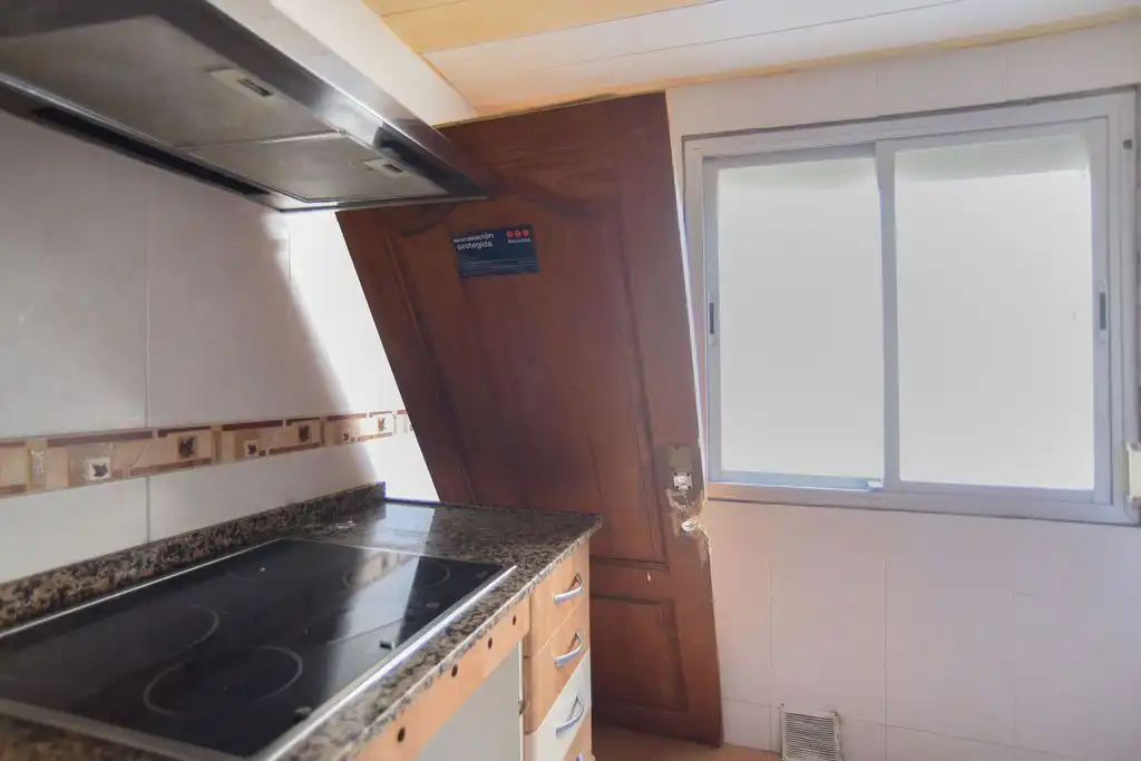 Kitchen of Flat for sale in Sabadell