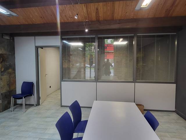 Local comercial en Venta en Rochapea