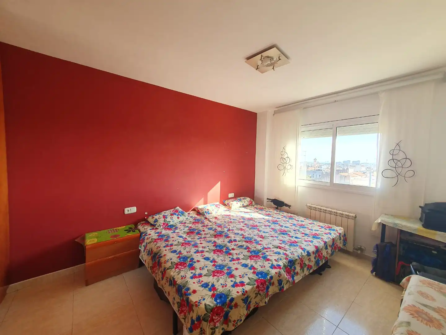 Schlafzimmer von Dachboden zum Verkauf in Vilanova i la Geltrú mit Klimaanlage, Heizung und Terrasse