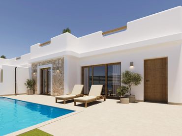 Casa aparellada amb piscina en venda a Roldán