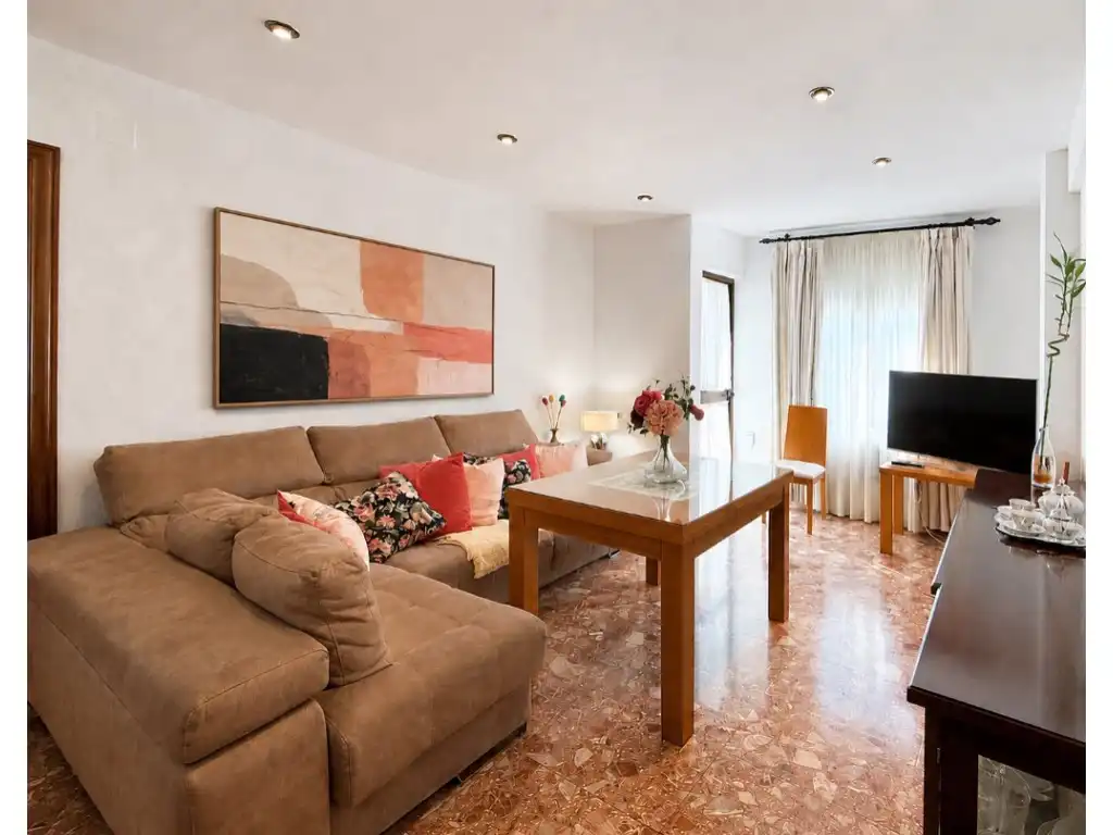 Sala d'estar de Pis en venda en Córdoba amb Terrassa