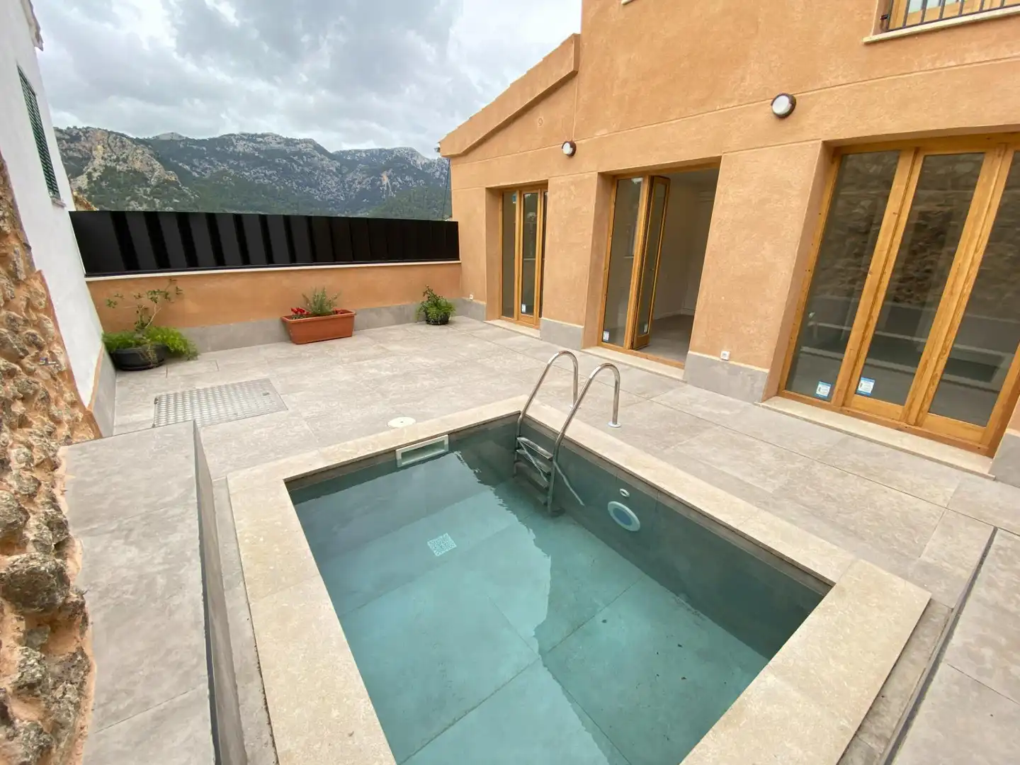 Schwimmbecken von Haus oder Chalet zum Verkauf in Bunyola mit Schwimmbad