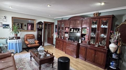 Foto 3 de Piso en venta en C. Marqués de Sta. María del Villar, San Mamés - La Palomera, León Capital