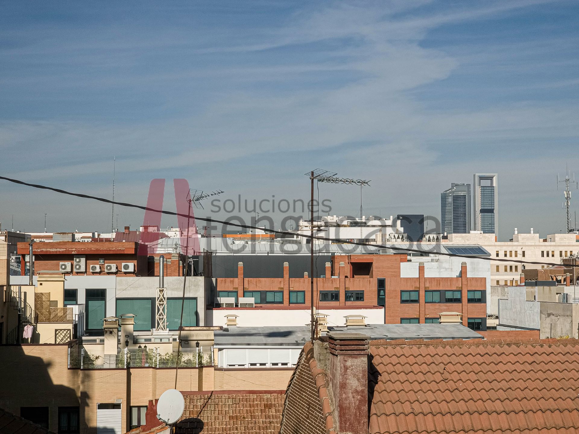 Exterior view of Attic to rent in  Madrid Capital  with Heating, Terrace and Washing machine