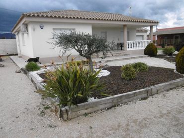 Villa mit Pool zum Verkauf in Jesús - Els Reguers