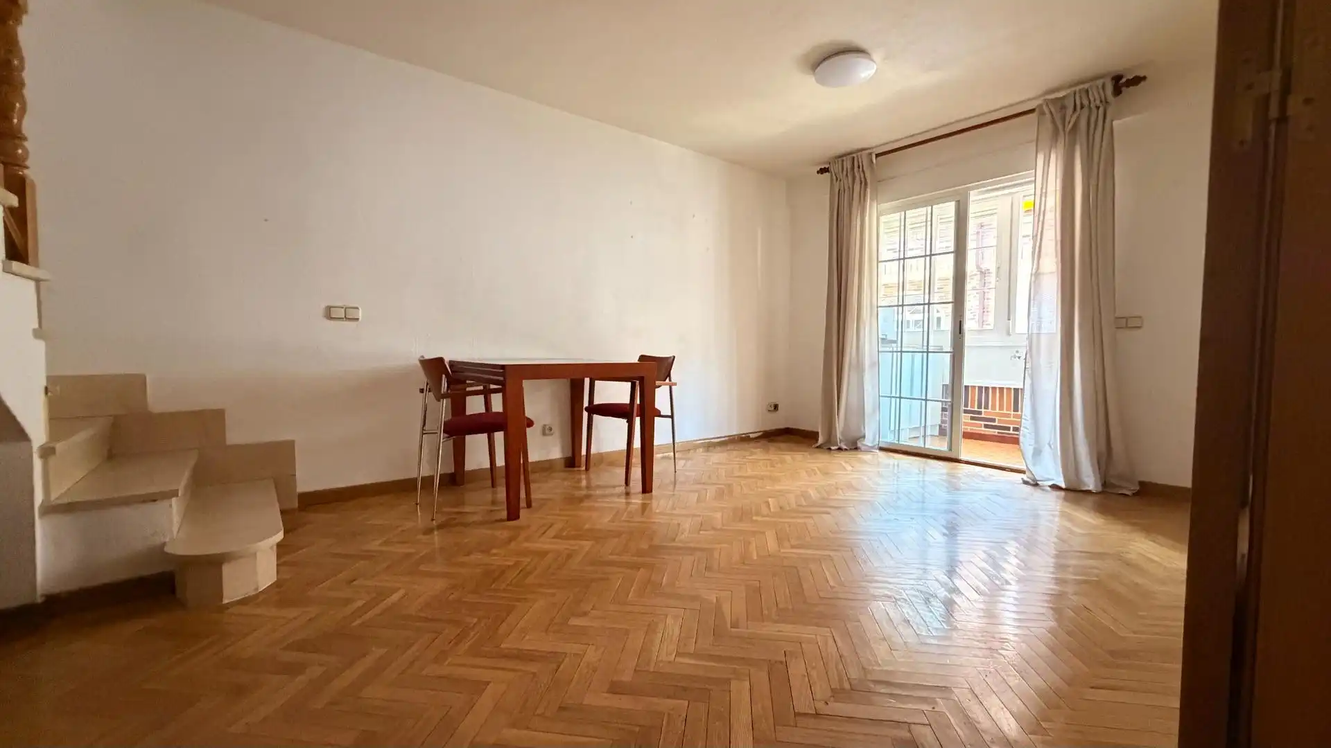 Vista exterior de Dúplex en venta en Collado Villalba con Calefacción, Parquet y Terraza