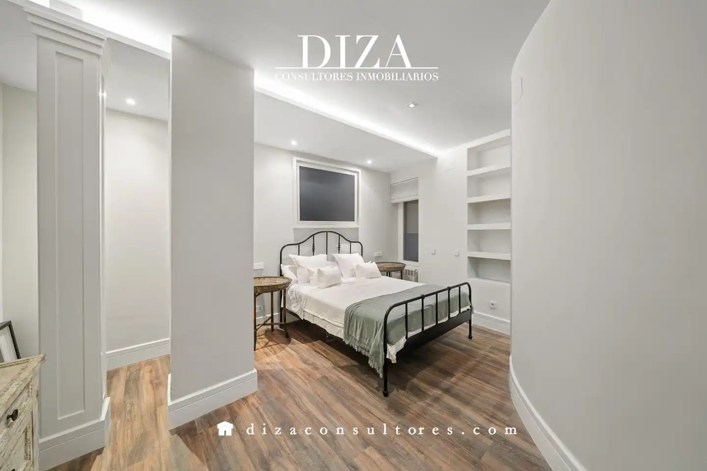 Bedroom of Ground floor for sale in Madrid  with Air Conditioner, Heating and Parquet flooring