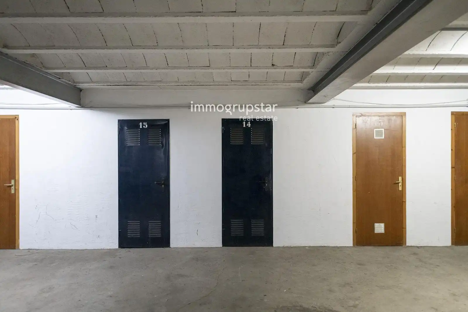 Aparcament de Apartament en venda en Palafrugell amb Terrassa, Traster i Piscina