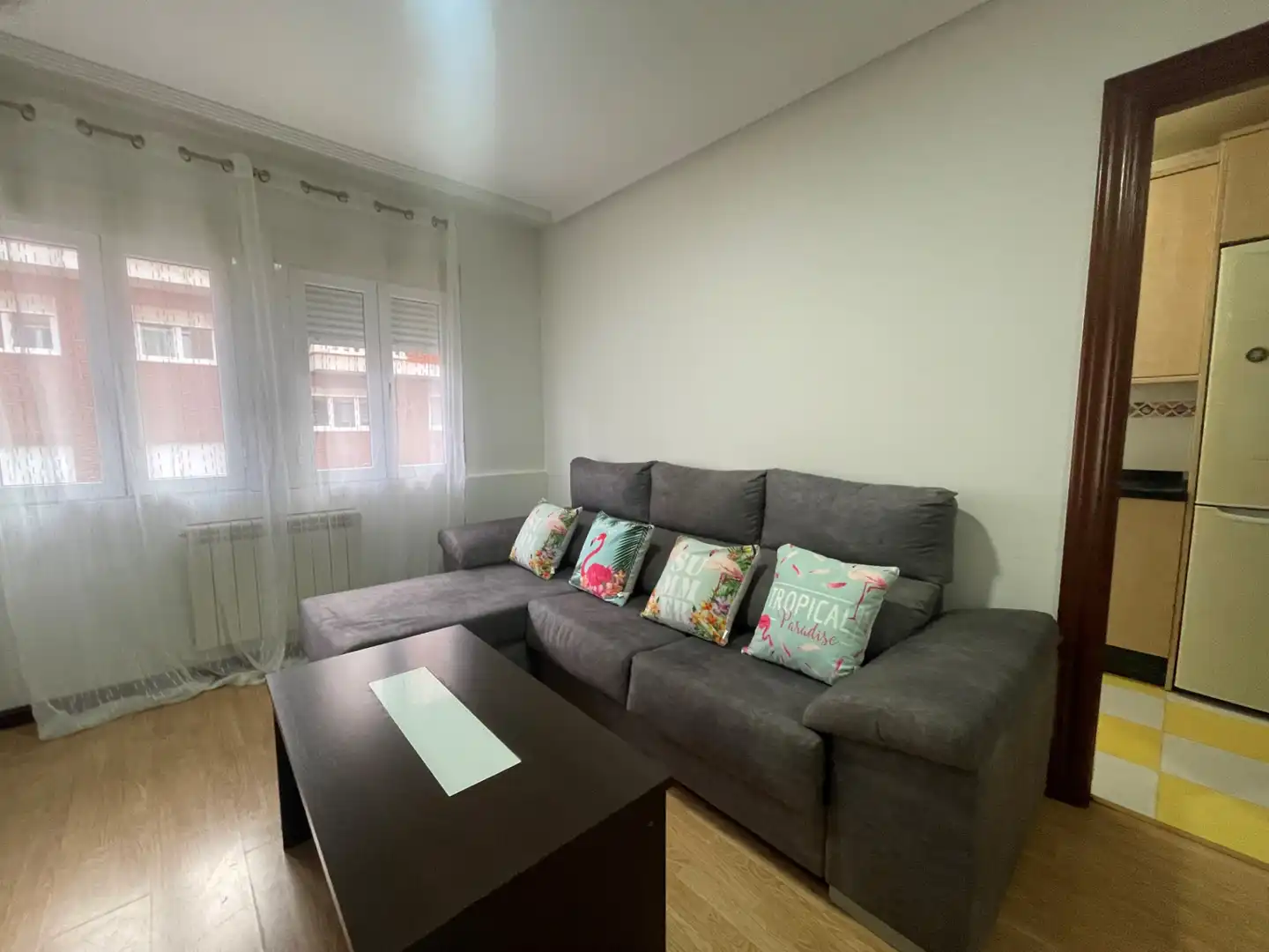 Living room of Apartments for rent in Villaquilambre  with Heating, Parquet flooring and Furnished