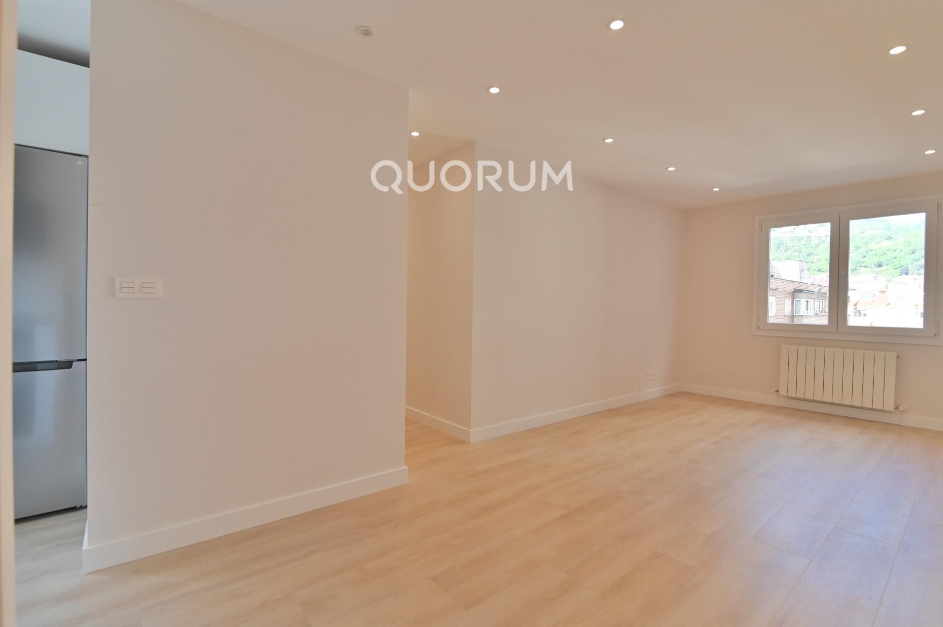 Bedroom of Flat for sale in Bilbao   with Heating
