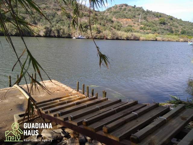 Finca rústica en Venta en  POLíGONO 3 PARAJE 33 LA FINAL, 24 en Sanlúcar de Guadiana