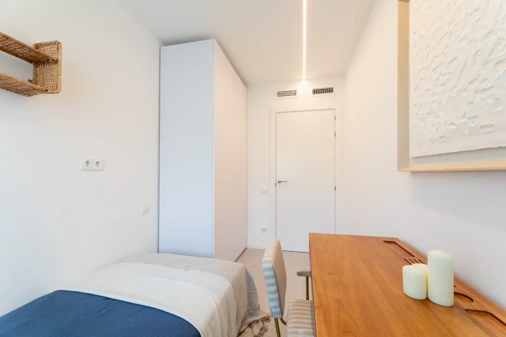Bedroom of Flat for sale in Abrera  with Terrace and Community pool
