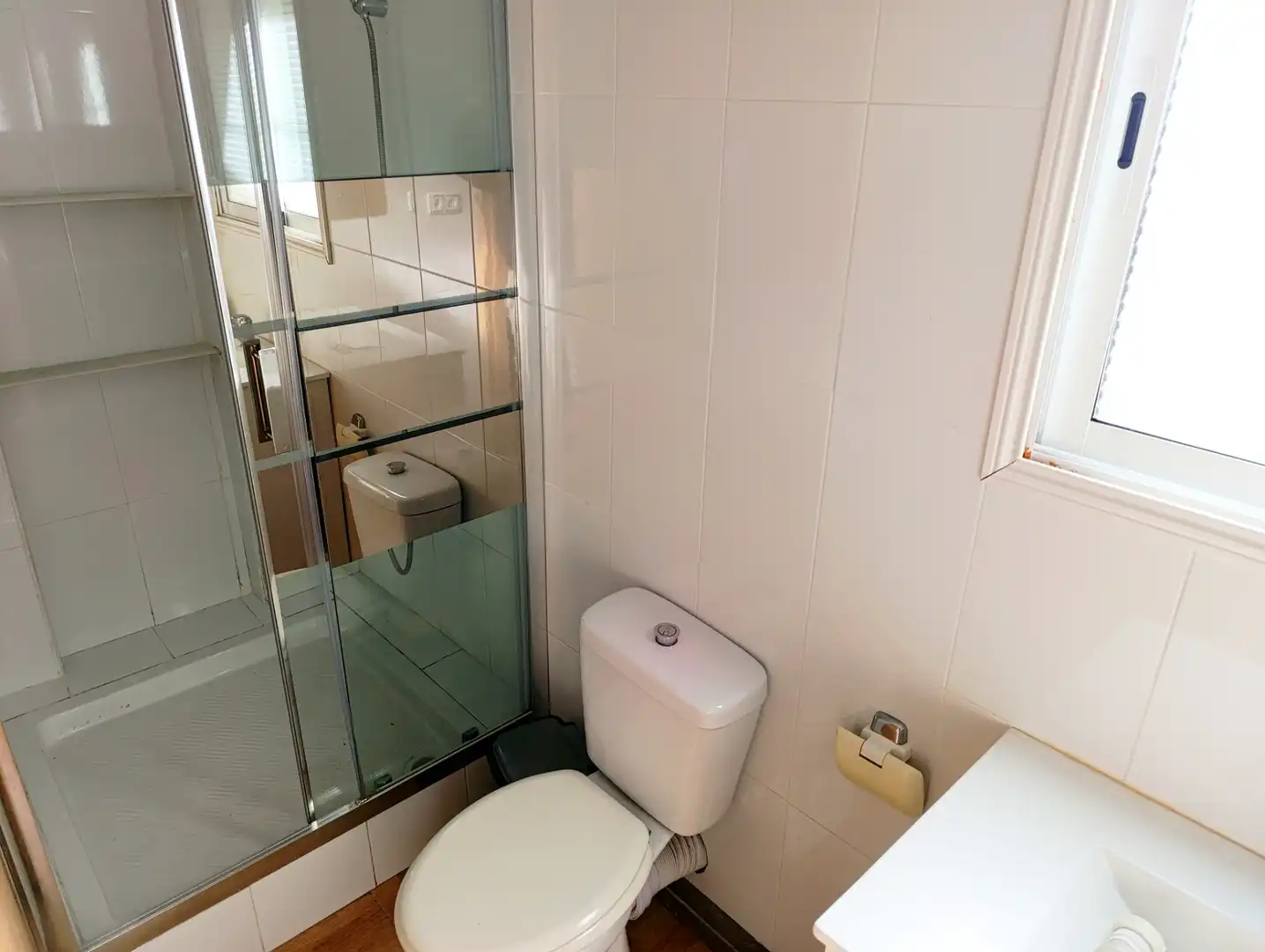 Bathroom of Houses for sale in Calella  with Terrace, Balcony and Alarm