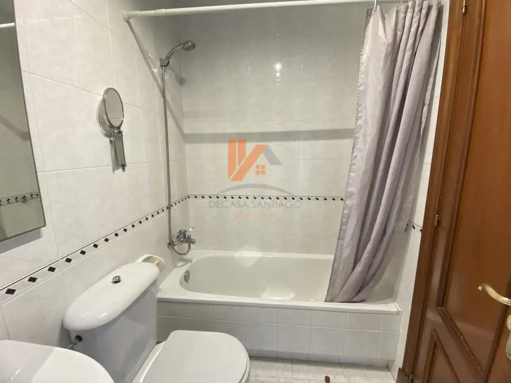 Bany de Dúplex de lloguer en Santiago de Compostela 