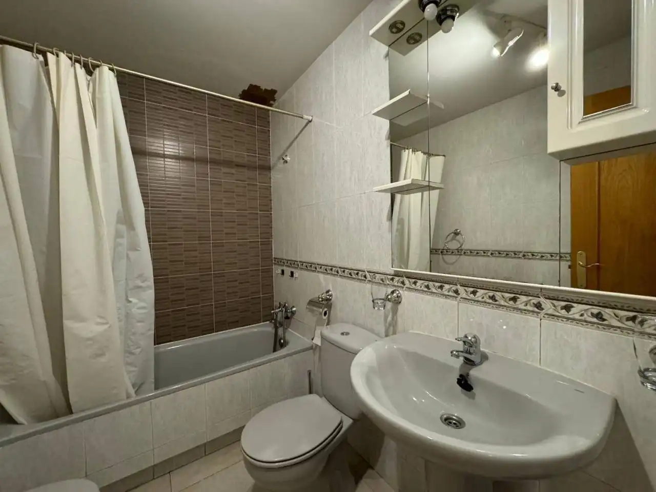 Apartament de lloguer a Calle Soledad, Camarma de Esteruelas