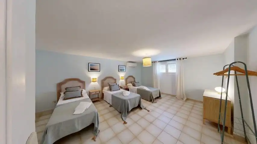 Dormitori de Casa o xalet en venda en L'Ametlla de Mar  amb Aire condicionat, Jardí privat i Terrassa