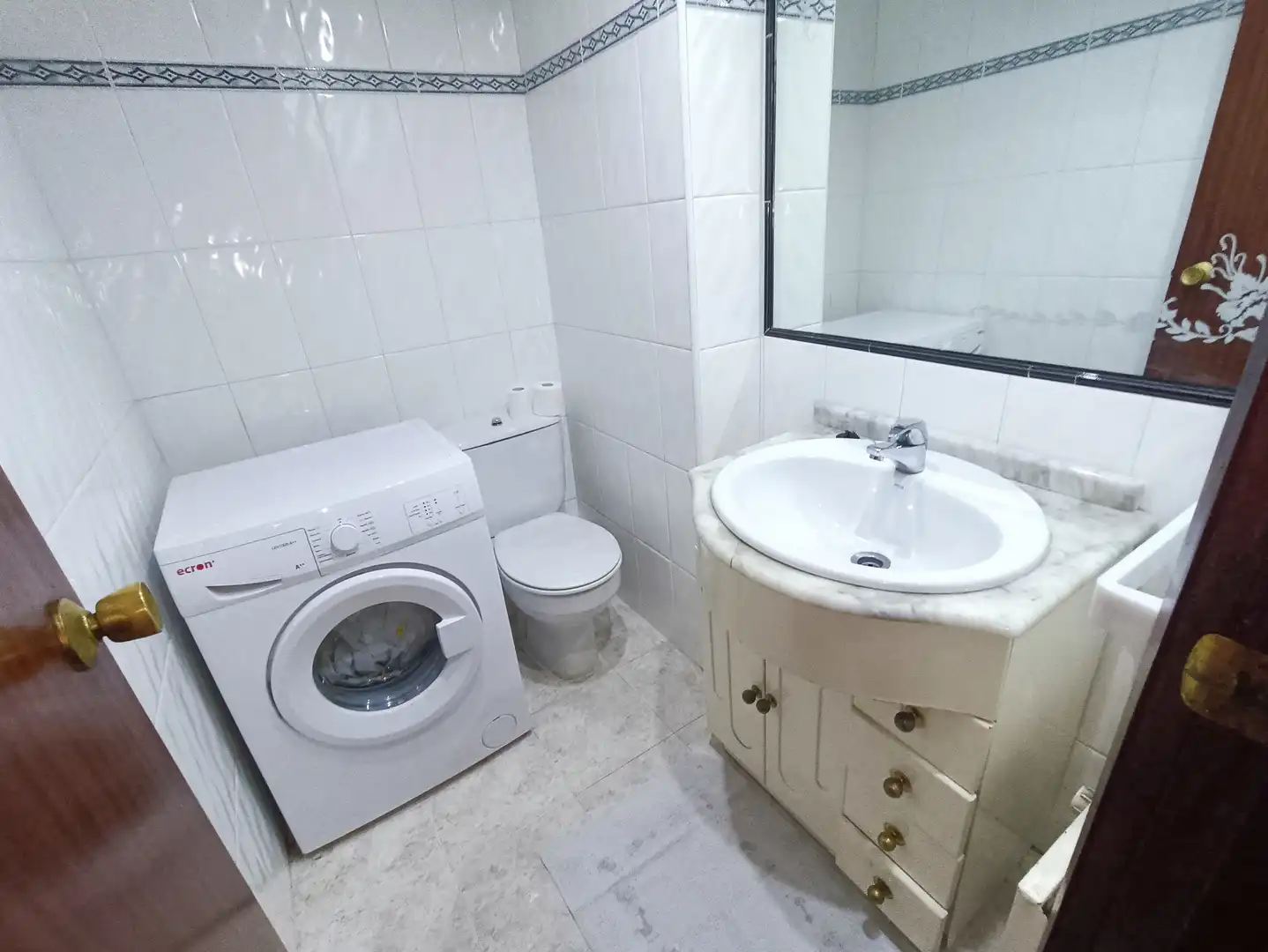 Baño de Piso en venta en Arrasate / Mondragón con Calefacción, Terraza y Trastero