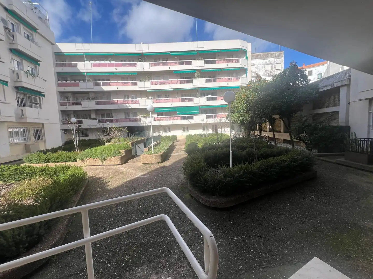Vista exterior de Piso de alquiler en Sevilla con Aire acondicionado, Terraza y Amueblado