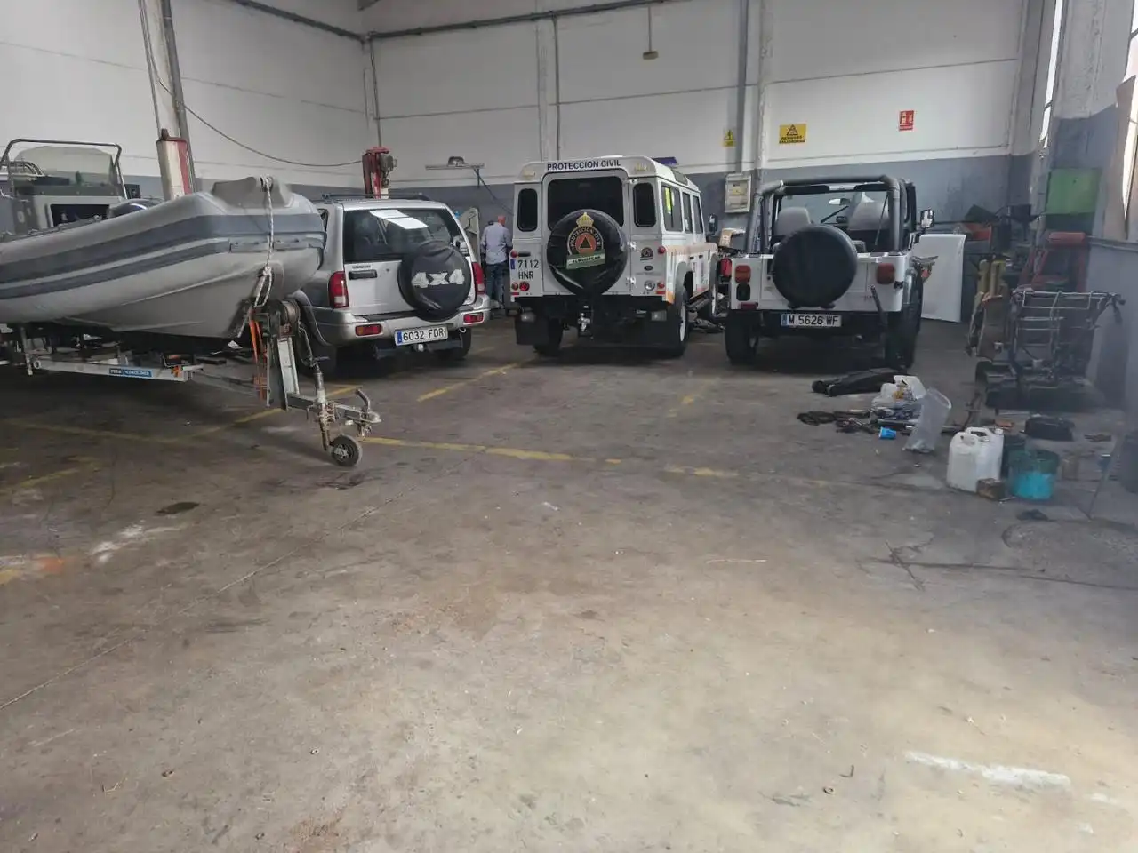 Parkplatz von Fabrikhallen zur Miete in Almuñécar