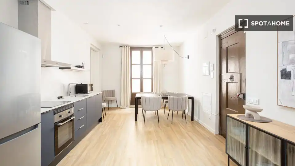 Flat with terrace to rent in Ciutat Vella, imagen 15
