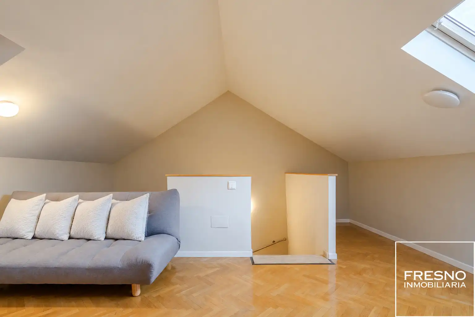 Living room of Detached homes for sale in Cobeña, Madrid