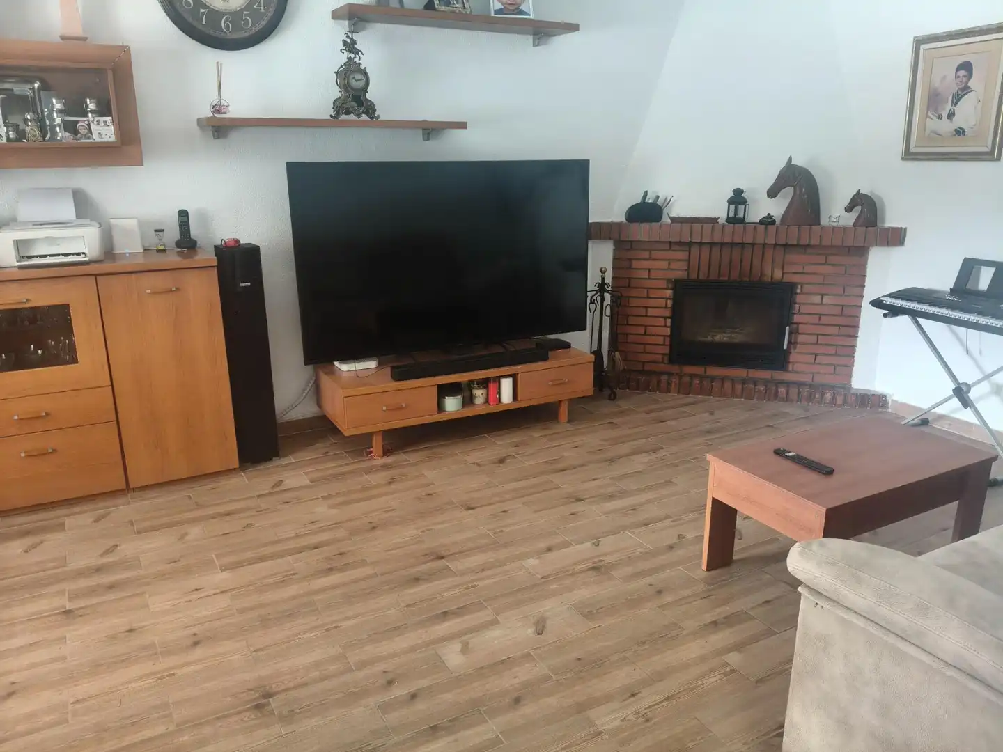 Living room of Houses for sale in Chiclana de la Frontera  with Air Conditioner, Swimming Pool and Alarm