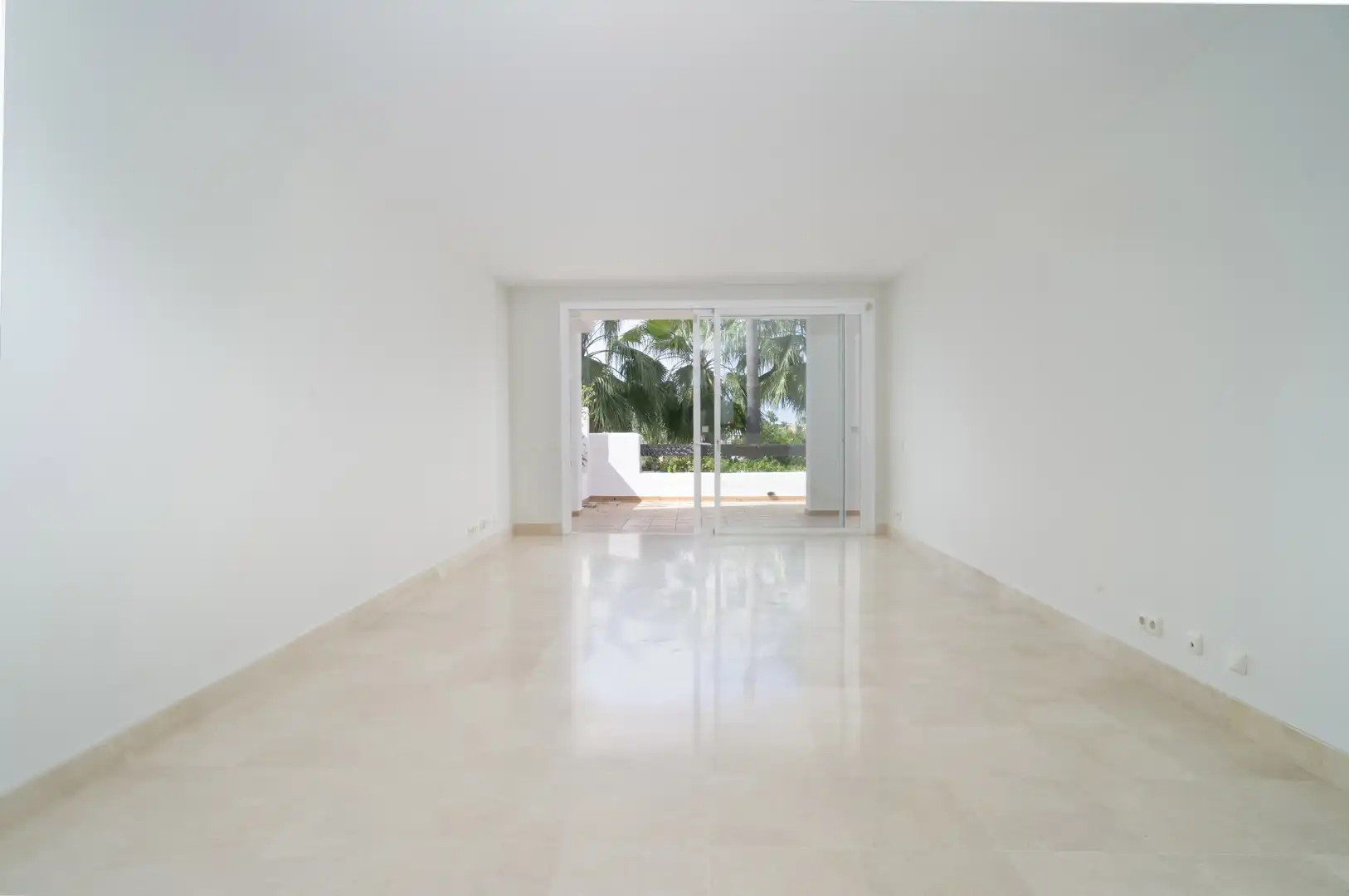 Apartment mit Pool zum Verkauf in Nueva Andalucía, imagen 4