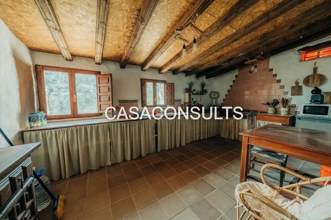 Casa rústica amb terrassa en venda a Atzeneta del Maestrat, imagen 11